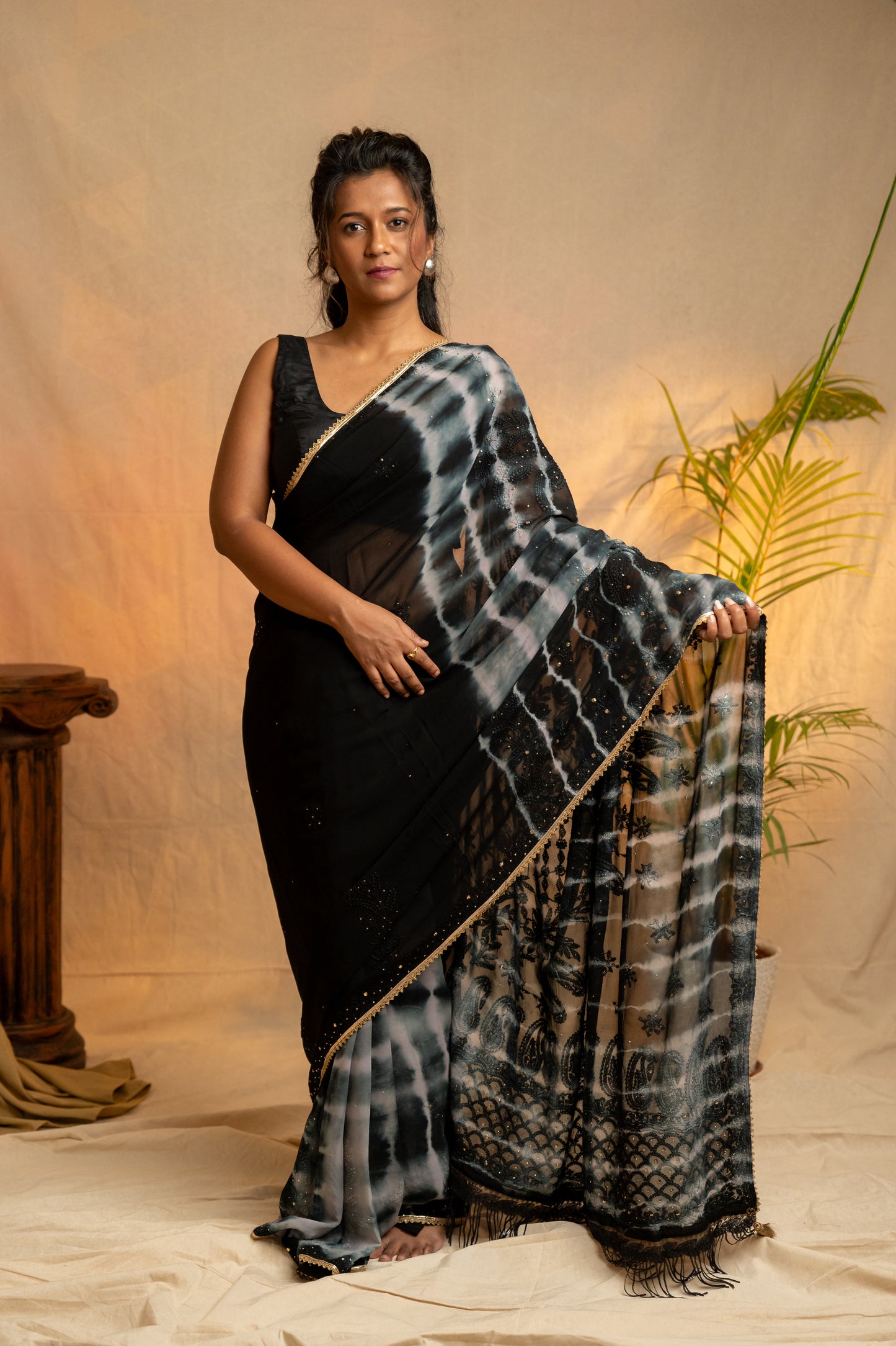 Rangreza | Black Viscose Georgette Tie & Dye Chikankari Saree